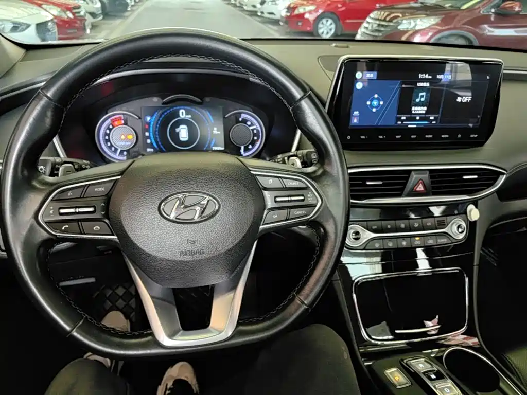 Hyundai Santa Fe — миниатюра 10