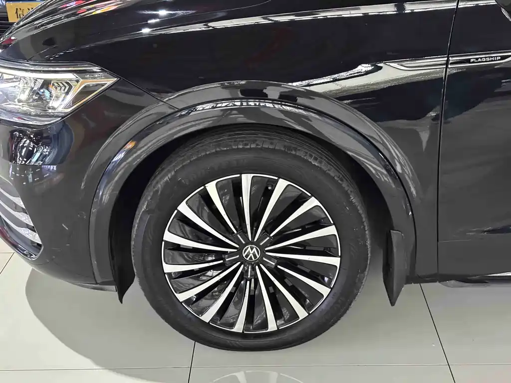 Volkswagen Viloran — миниатюра 4