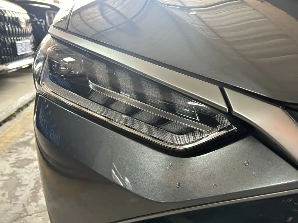 BYD Qin Plus PLUS 2023 Champion DM-i 55KM Lead