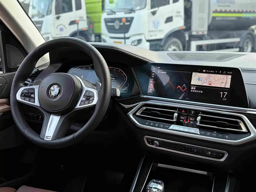 BMW X5 (Import) — миниатюра 16