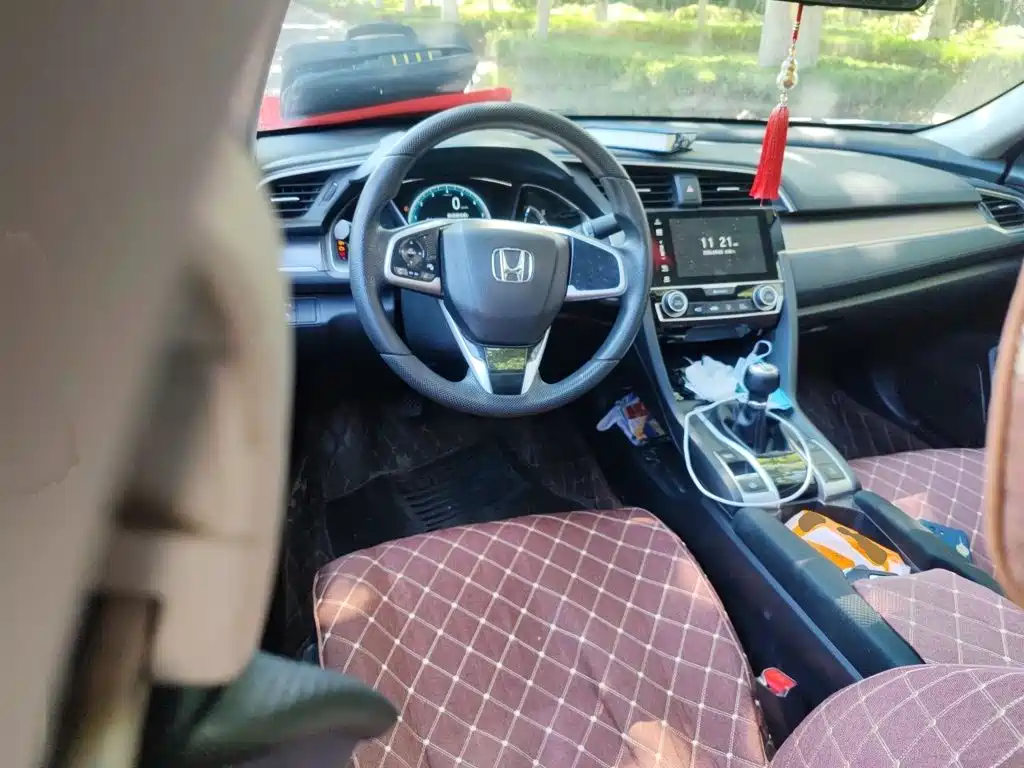 Honda Civic — миниатюра 11