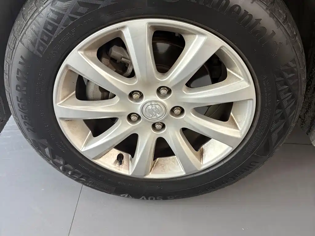 Buick Envision Plus — миниатюра 4