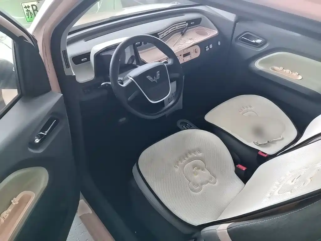 Wuling MINIEV — миниатюра 16