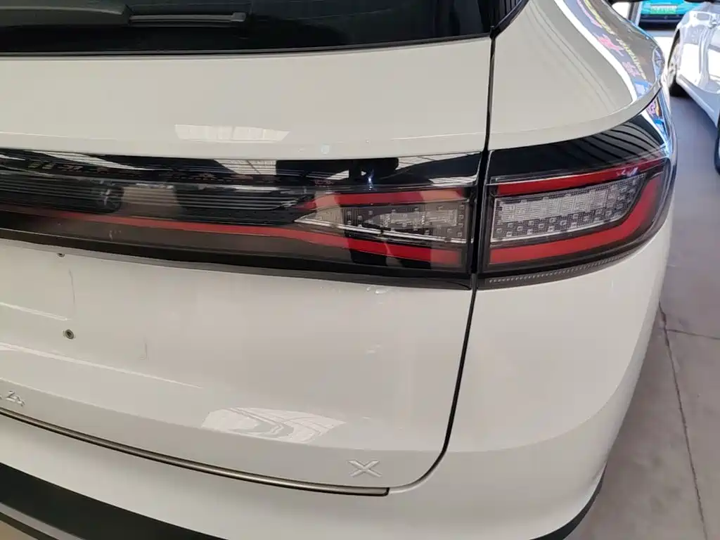Volkswagen ID.4 X — миниатюра 24