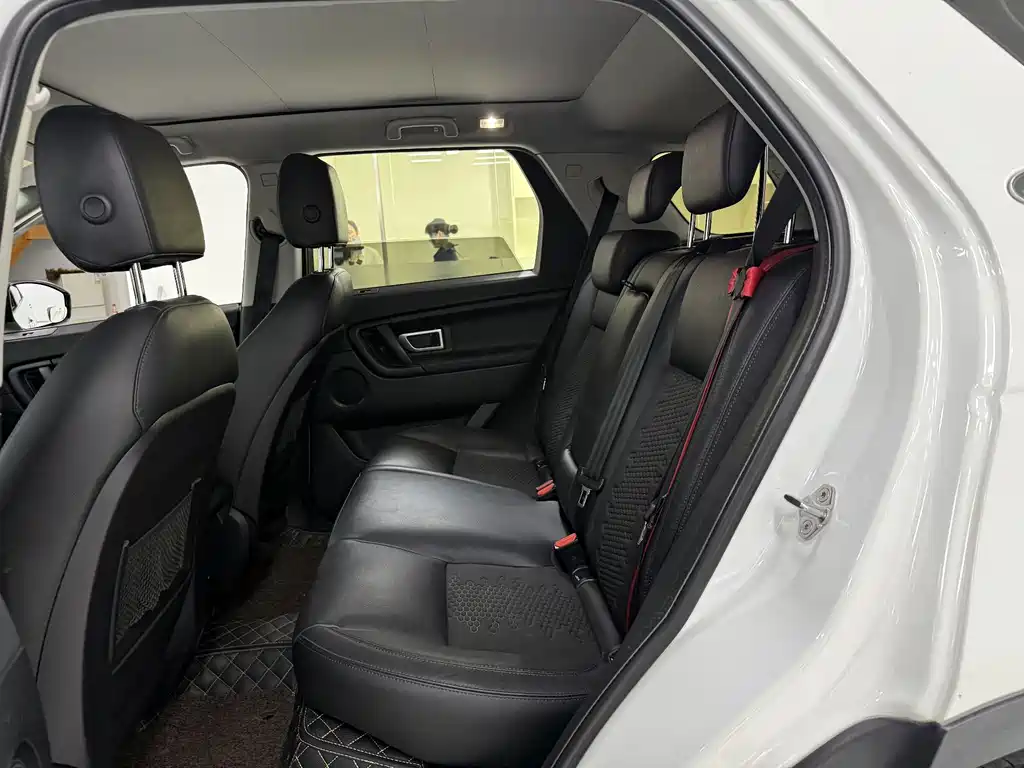 Land Rover Discovery Sport — миниатюра 14