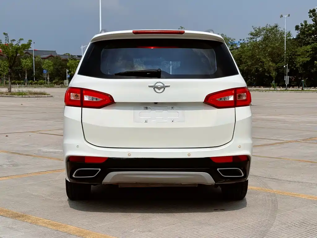 Haima Familia MPV — миниатюра 10