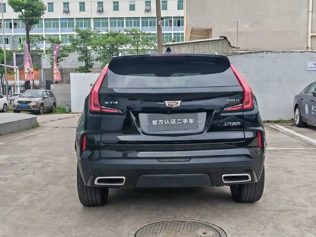 Cadillac XT4 — миниатюра 4