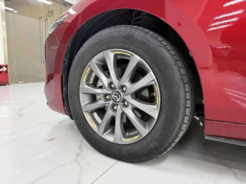 Mazda 3 Axela — миниатюра 7