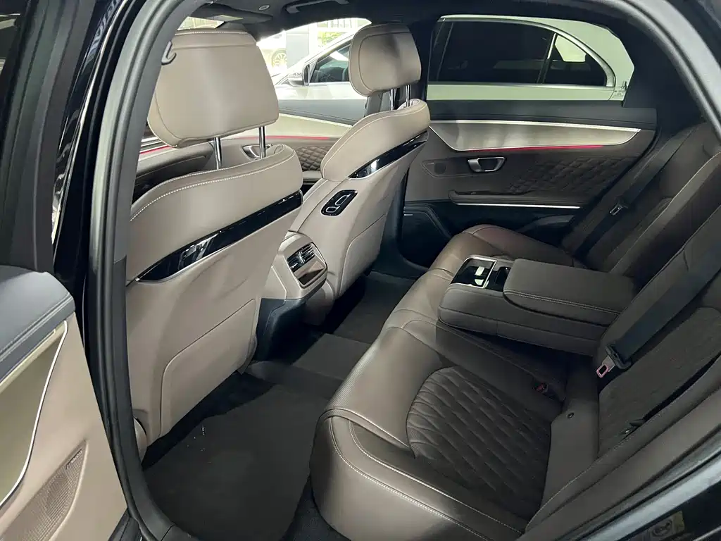 BYD Han — миниатюра 10