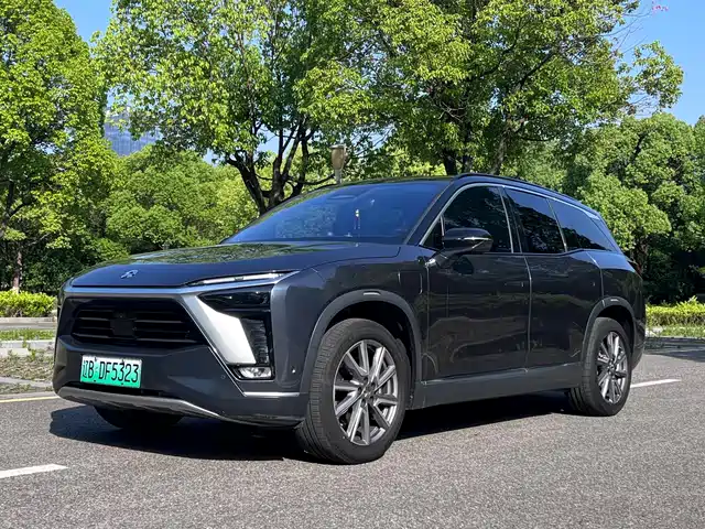 2022 Nio ES8