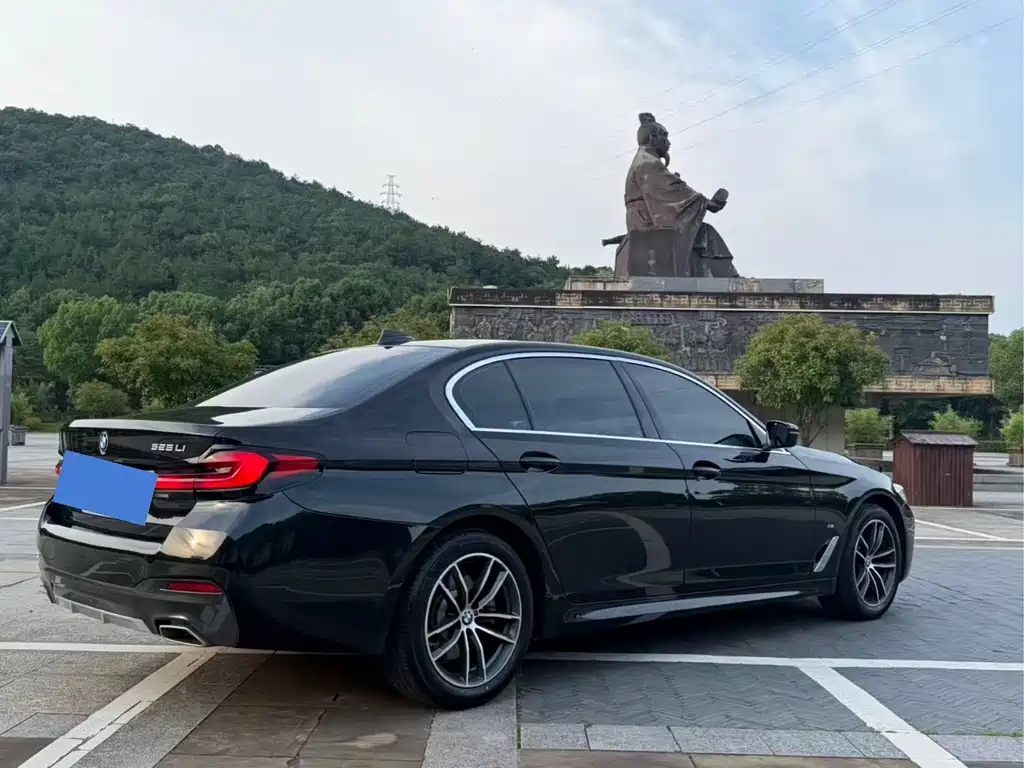 BMW 5 Series 5 2021 525Li M Sport