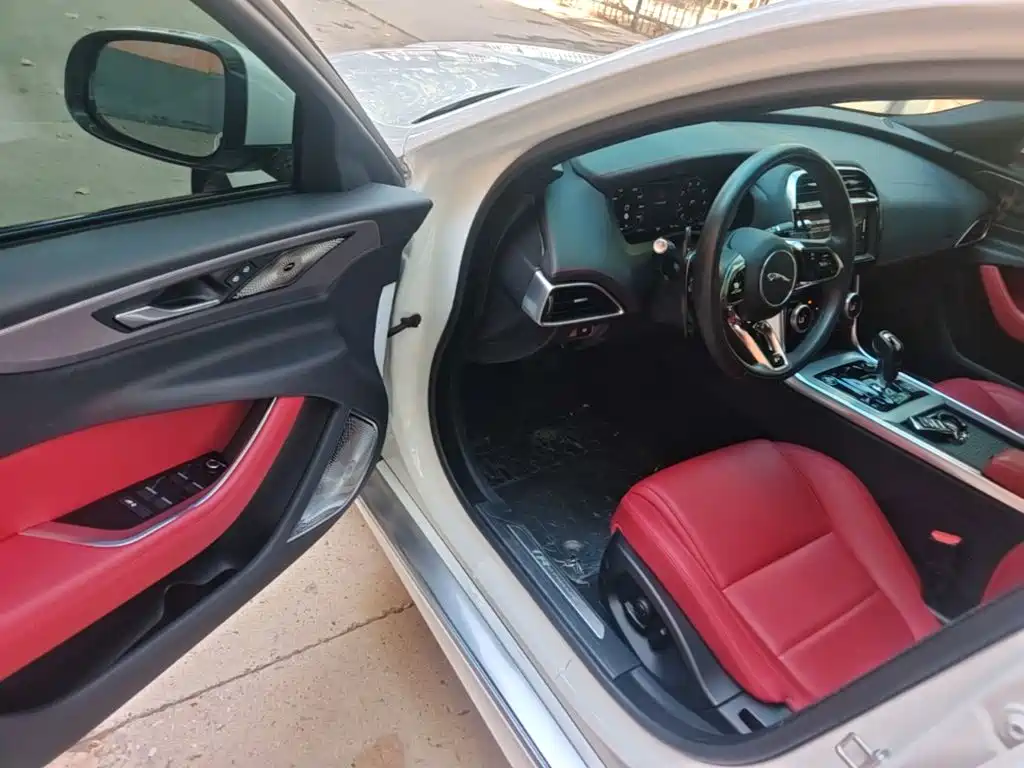 Jaguar XEL — миниатюра 12