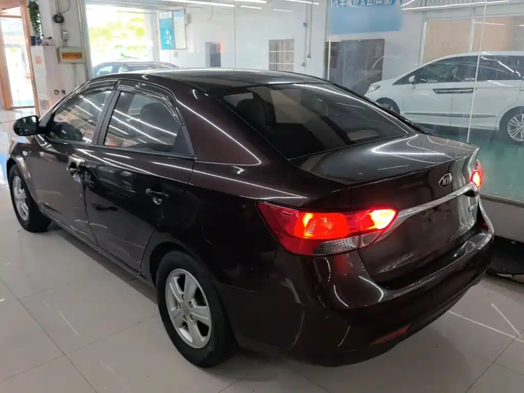 Kia Forte — миниатюра 5