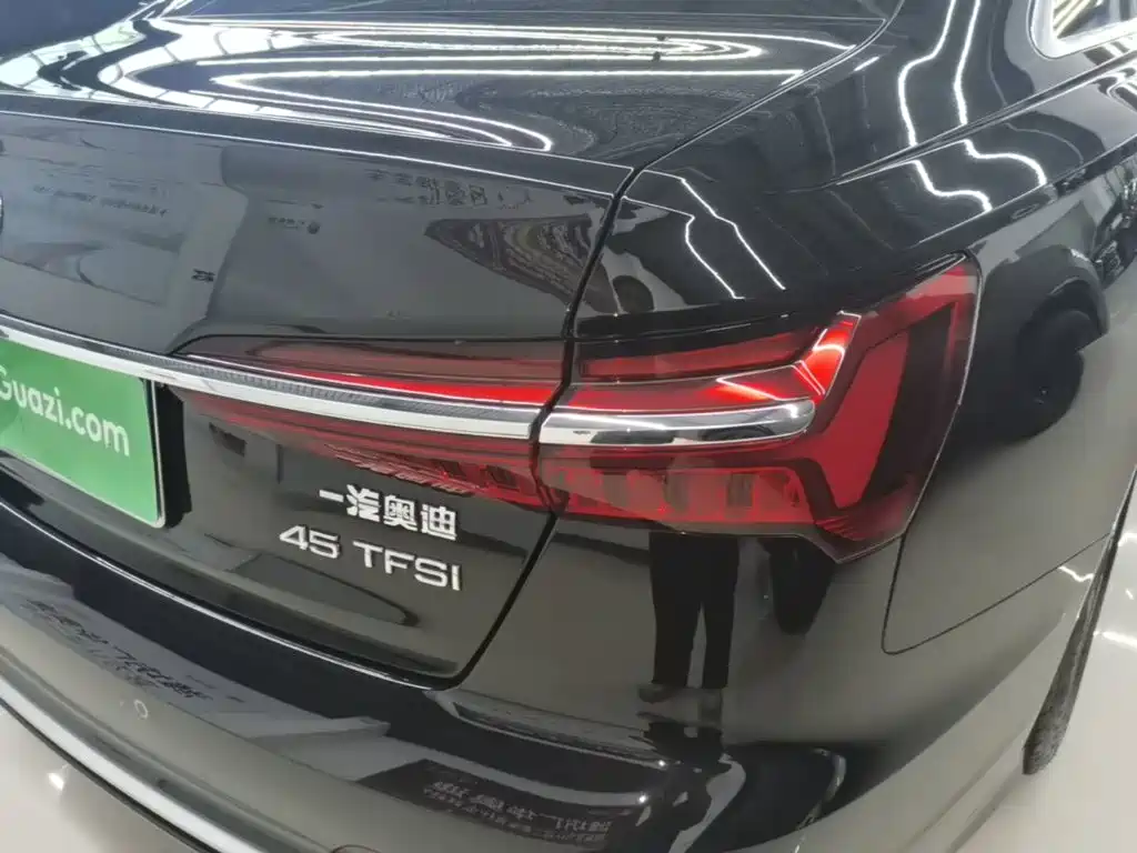 Audi A6L — миниатюра 8
