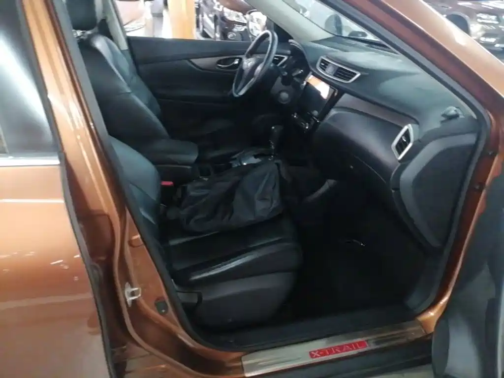 Nissan X-Trail — миниатюра 25