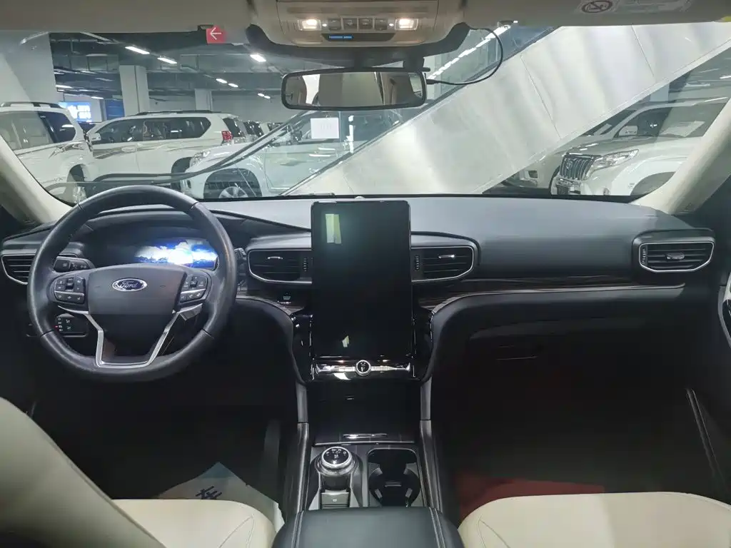 Ford Explorer — миниатюра 14