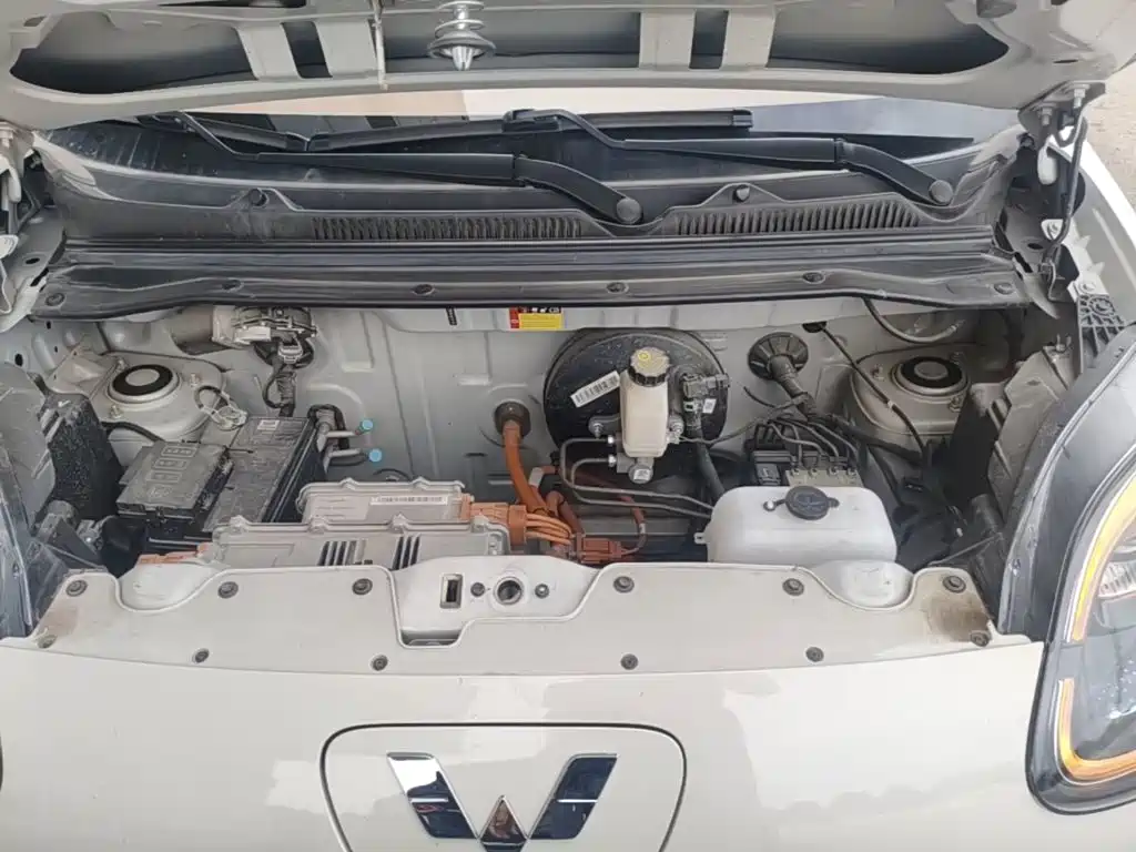 Wuling MINIEV — миниатюра 20