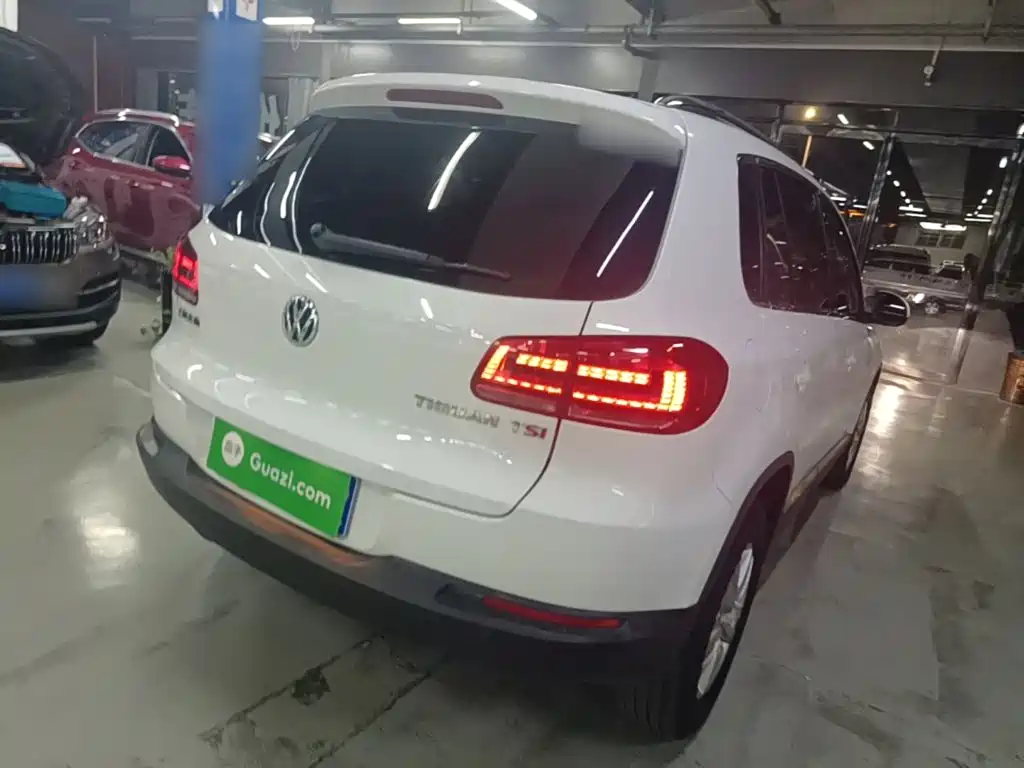 Volkswagen Tiguan — миниатюра 7