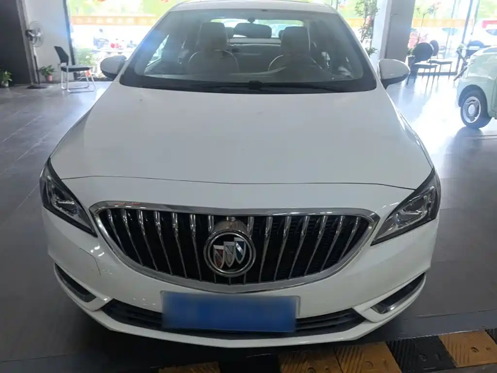 Buick Verano — миниатюра 3