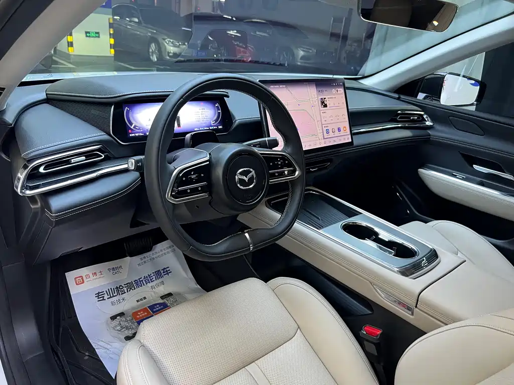 Mazda EZ-6 — миниатюра 9