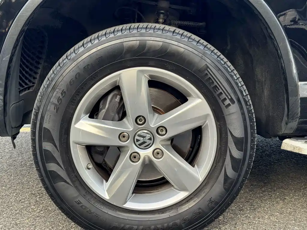 Volkswagen Touareg — миниатюра 15