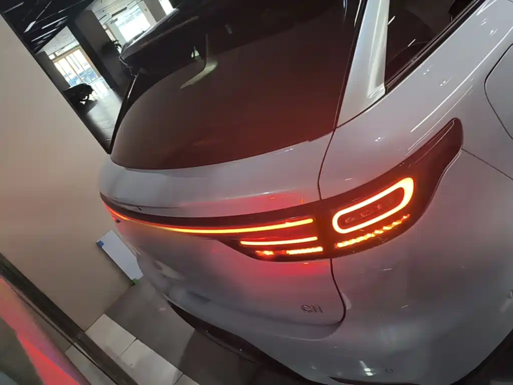Leapmotor Leapmotor C11 — миниатюра 6