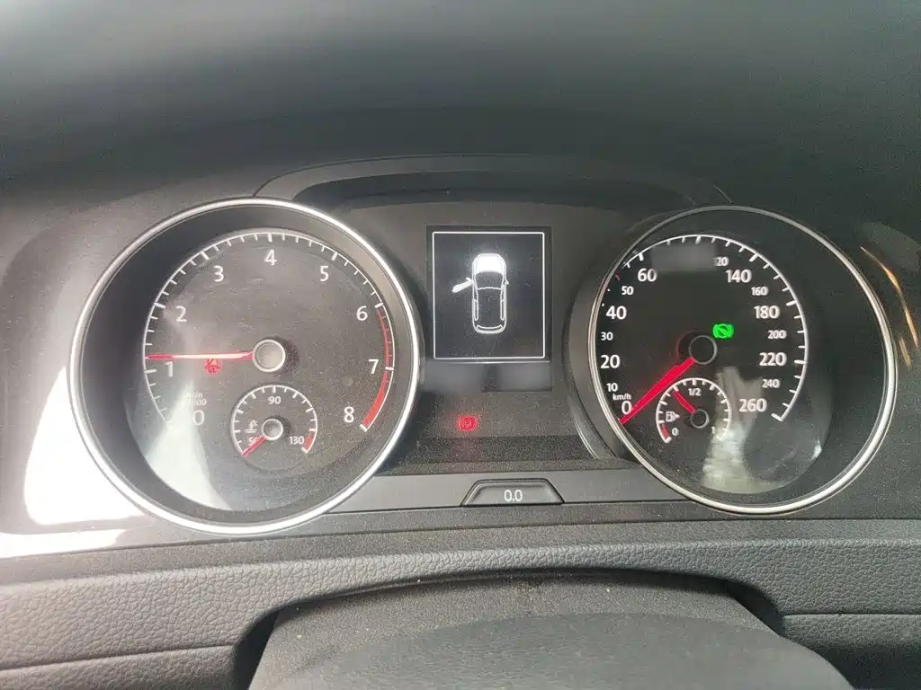 Volkswagen Golf — миниатюра 4