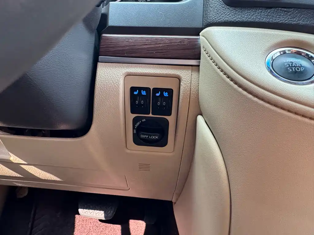 Toyota Land Cruiser — миниатюра 16