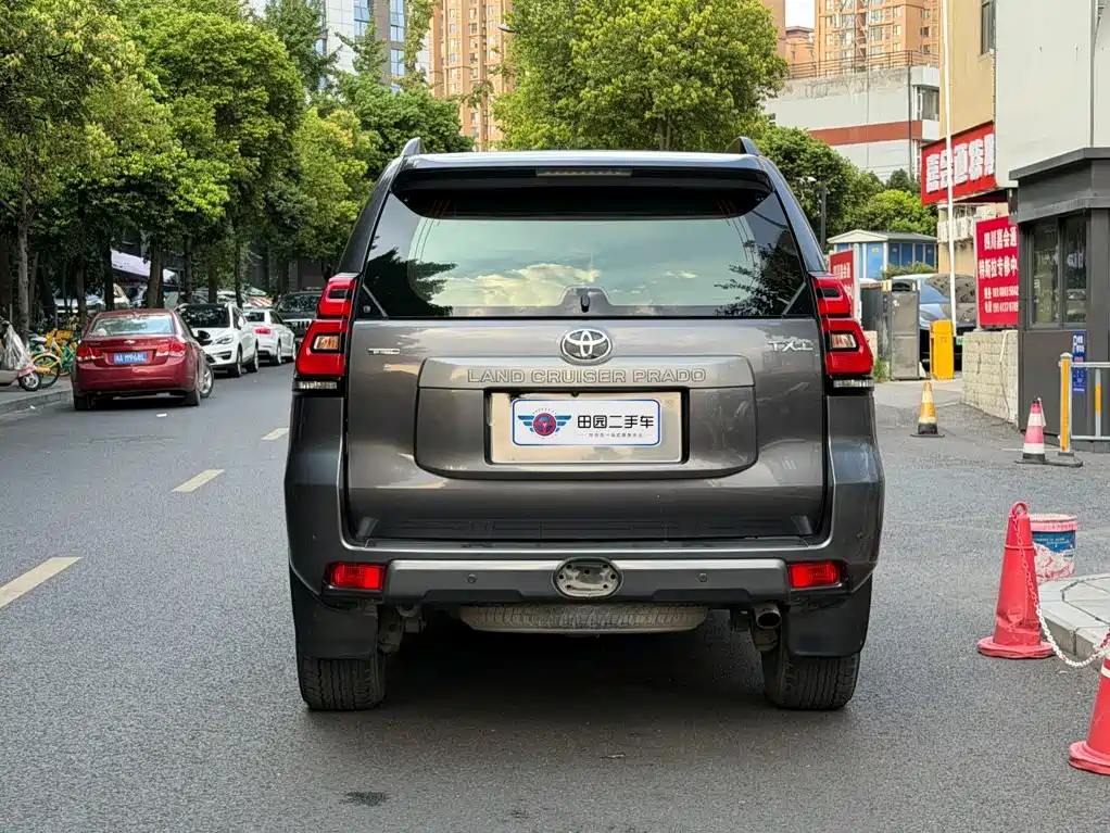 Toyota Prado (Import) — миниатюра 5