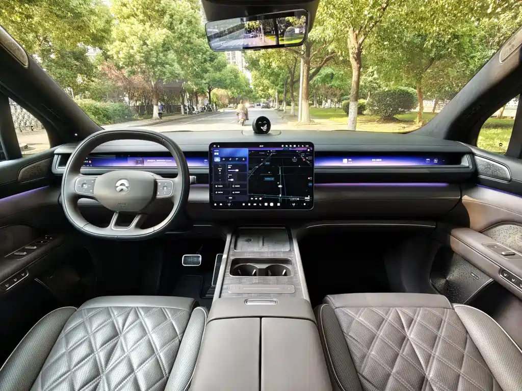NIO ES8 — миниатюра 9