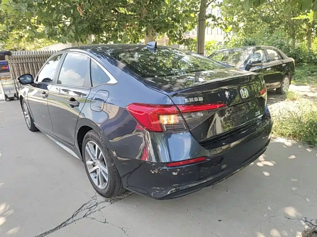 Honda Civic — миниатюра 5