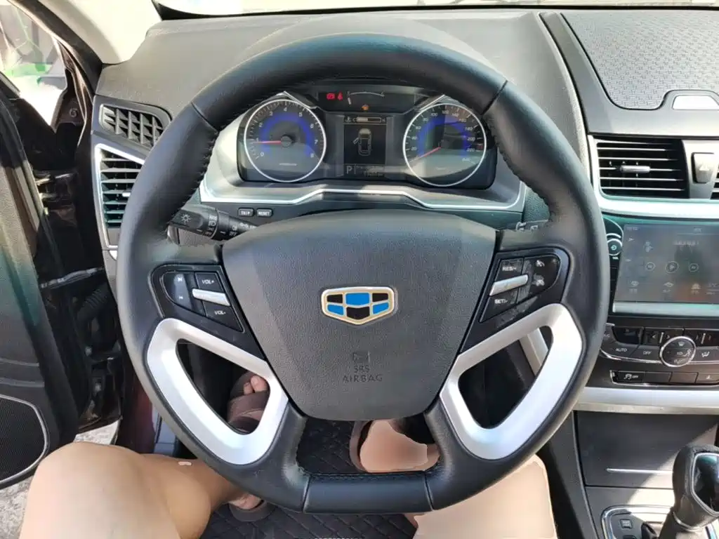 Geely Emgrand — миниатюра 11