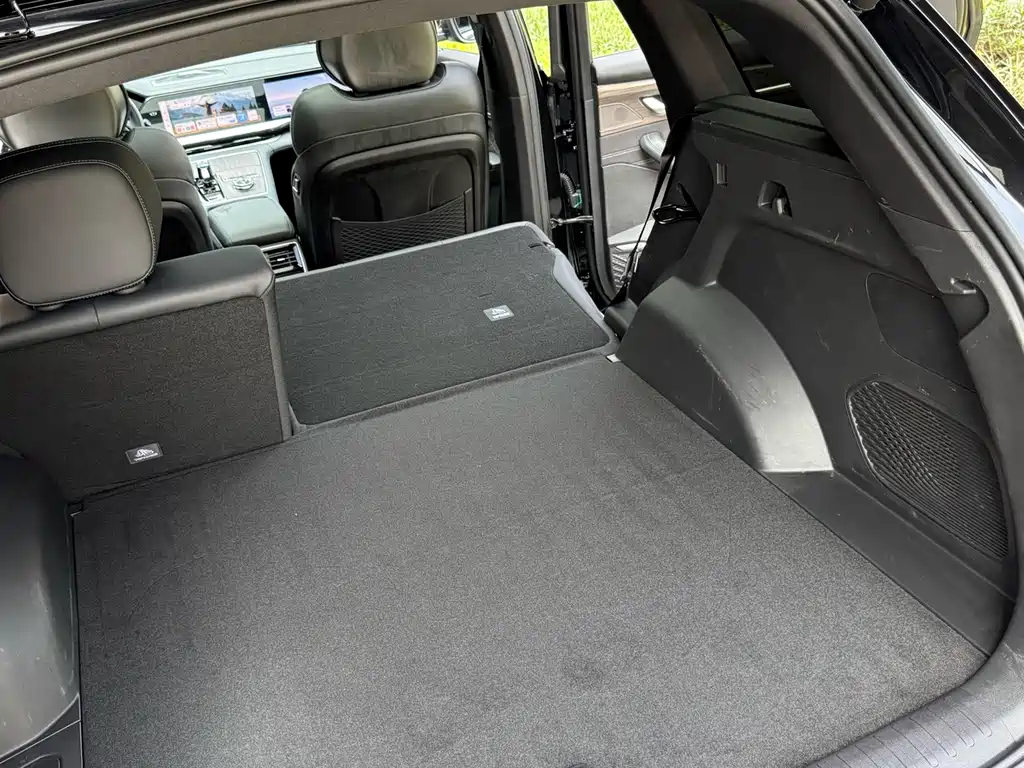 Geely Xingyue L — миниатюра 9