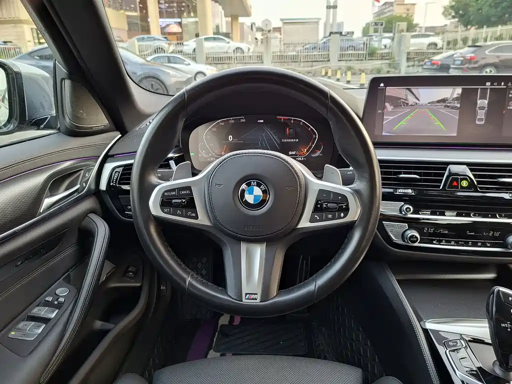 BMW 5 Series (Import) — миниатюра 13