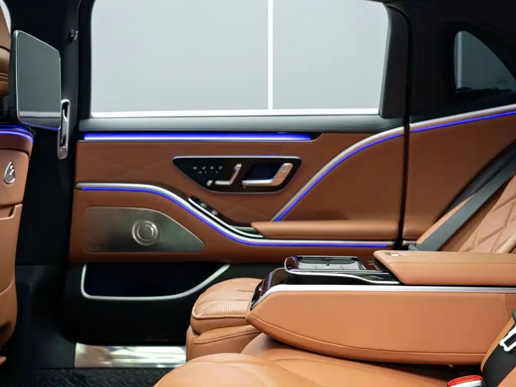 Mercedes-Benz S-Class — миниатюра 17