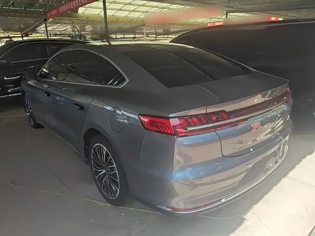BYD Han — миниатюра 5