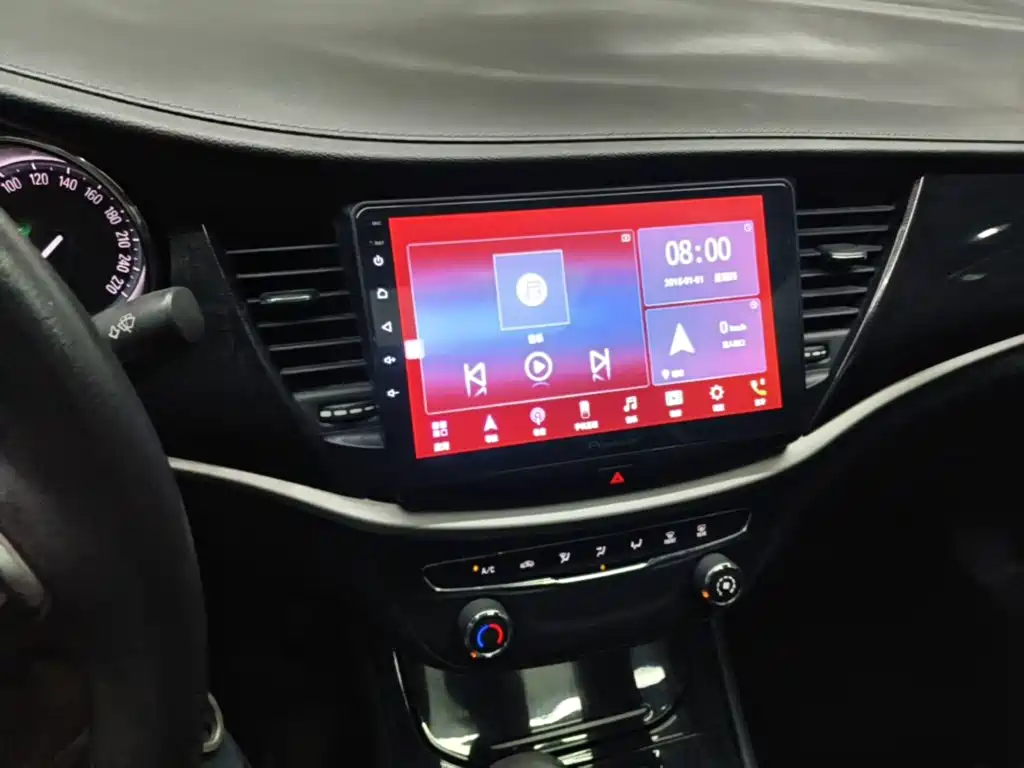 Buick Verano — миниатюра 13