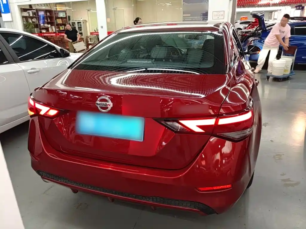 Nissan Sylphy — миниатюра 6