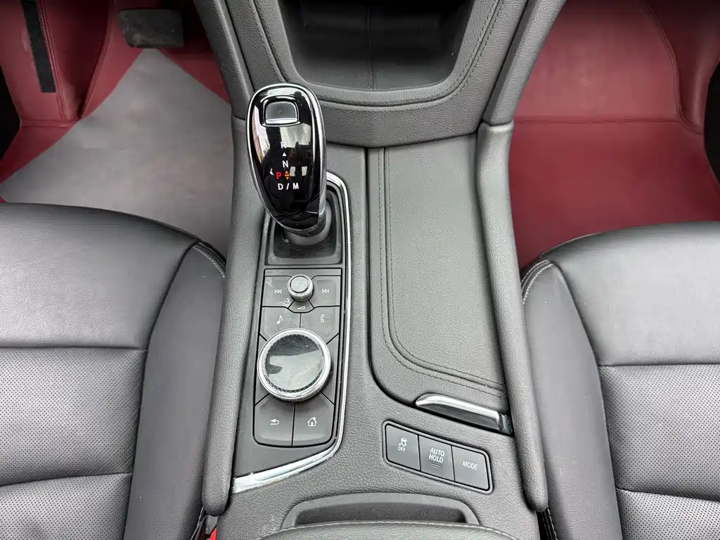 Cadillac XT6 — миниатюра 19