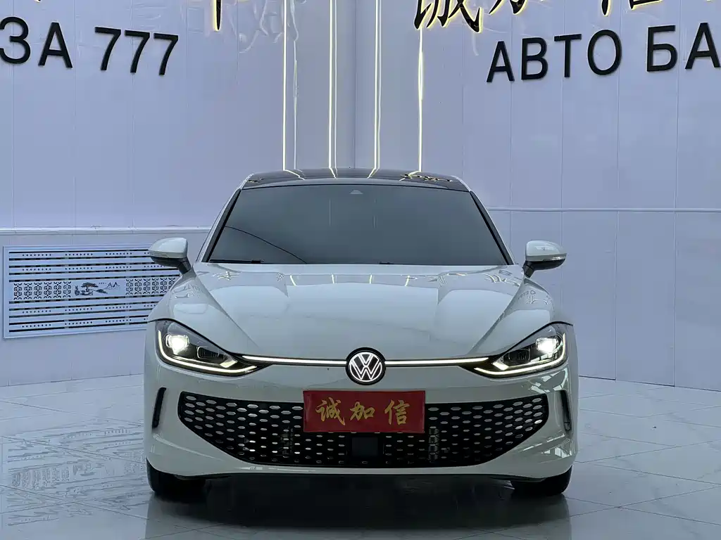 Volkswagen Lamando — миниатюра 2