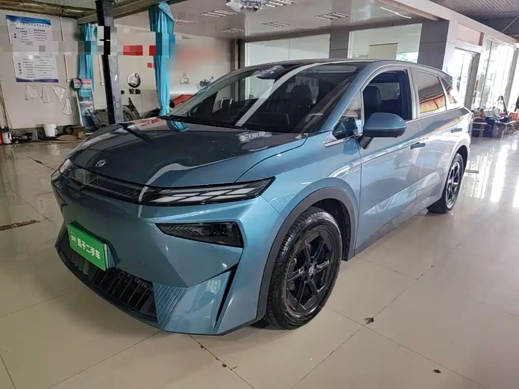 Venucia VX6 — миниатюра 2