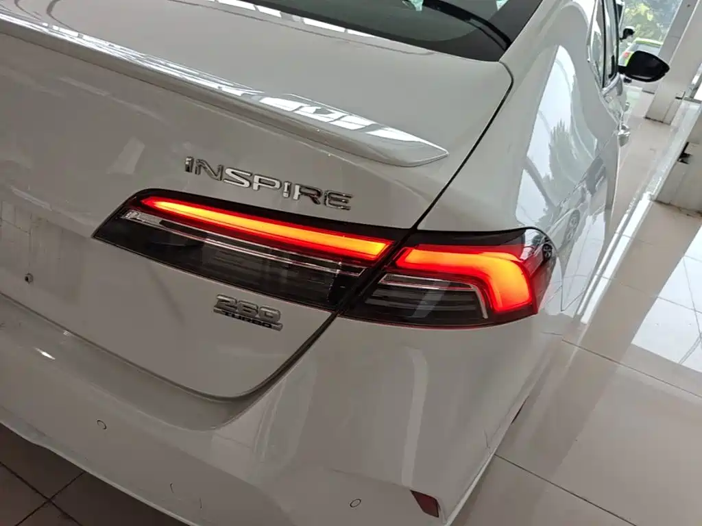 Honda Inspire — миниатюра 8