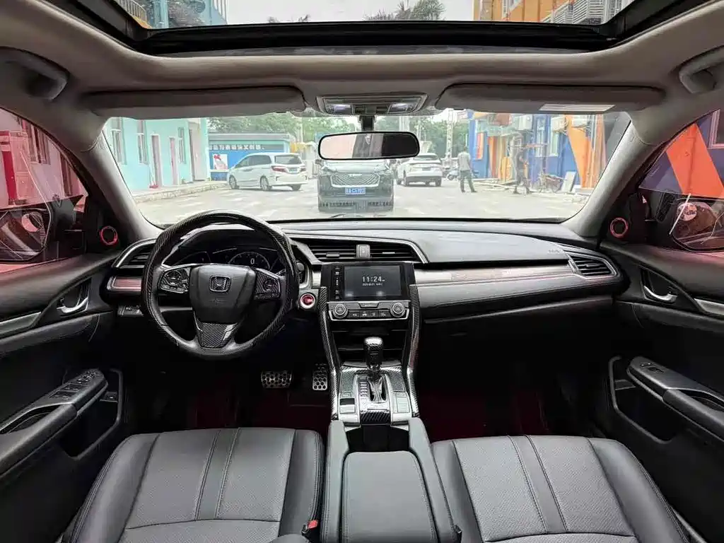 Honda Civic — миниатюра 6