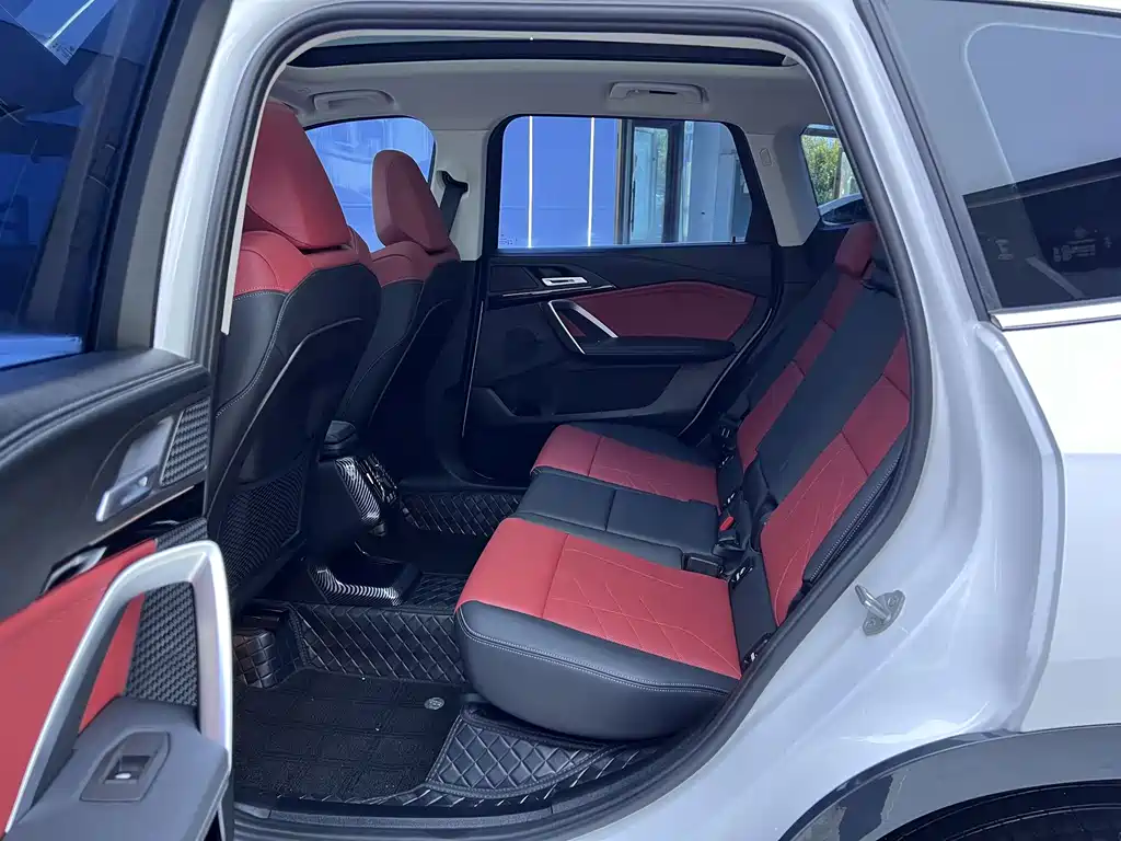 BMW X1 — миниатюра 11