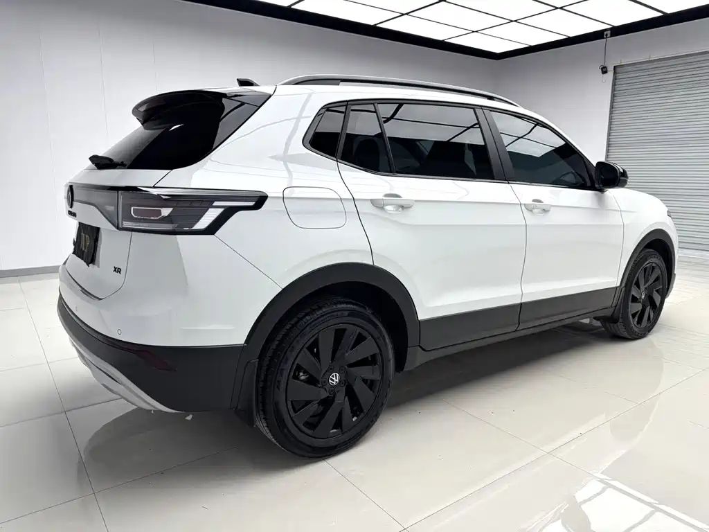 Volkswagen Tharu — миниатюра 6