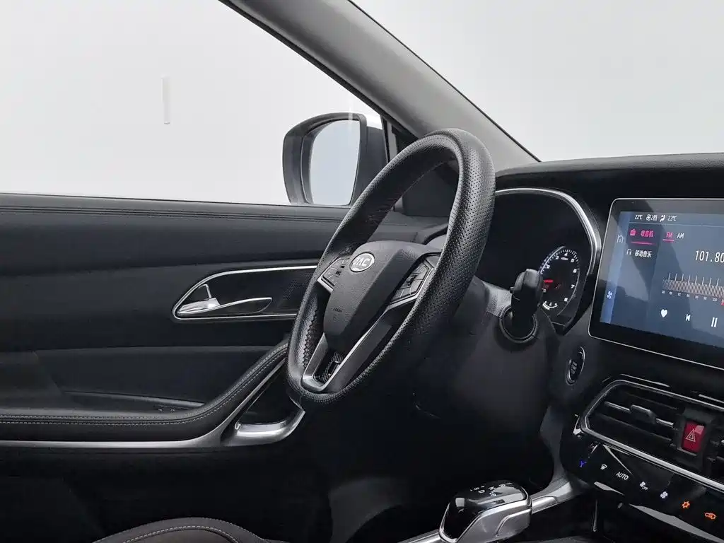 JAC X7 — миниатюра 22