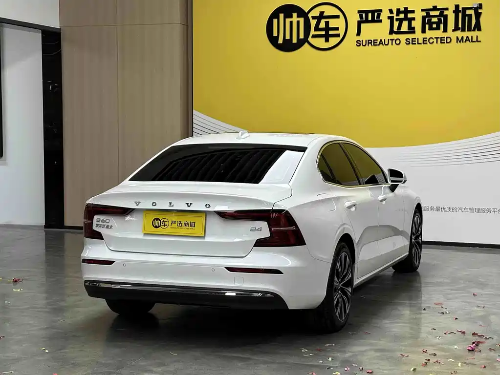 Volvo S60 — миниатюра 6