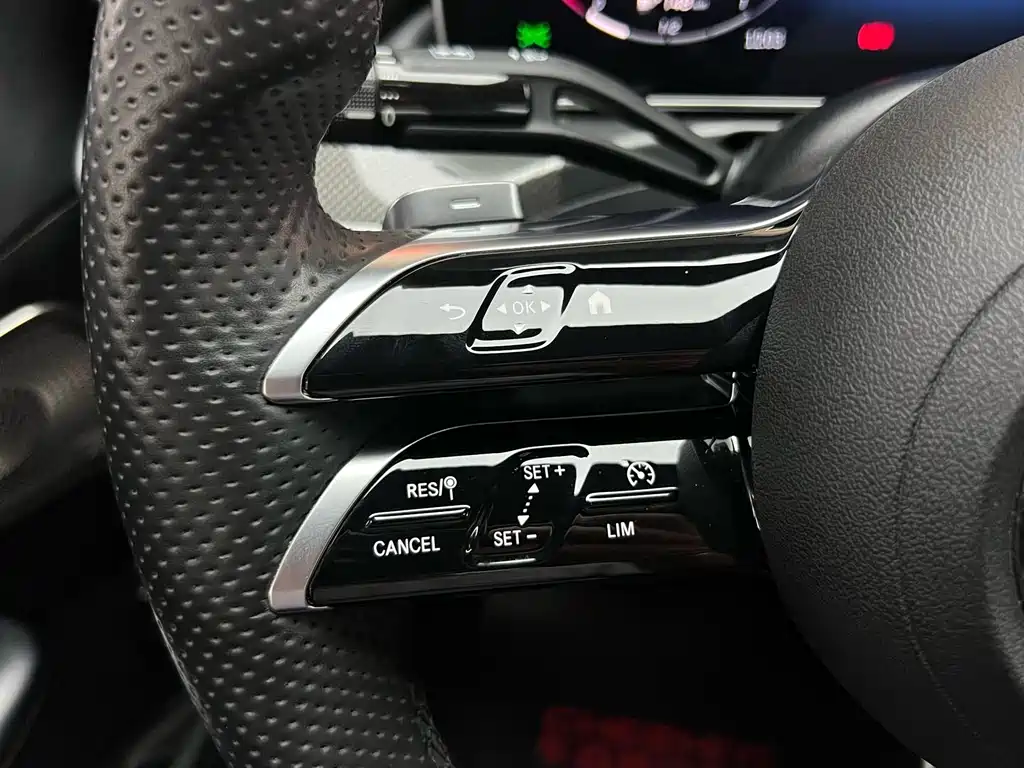 Mercedes-Benz C-Class — миниатюра 23