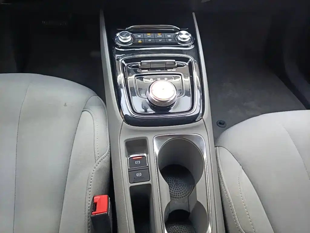 Roewe Ei5 — миниатюра 14