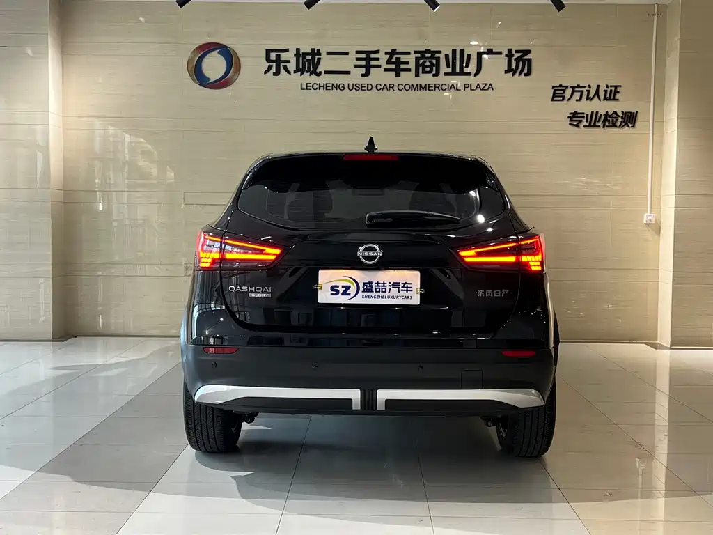 Nissan Qashqai — миниатюра 17
